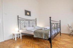 Superb 2BR Apt Very Spacious At the Millenium Tower